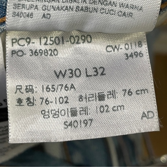 Levi’s Premium 501 High Waisted Straight Leg Jeans - Picture 8 of 8